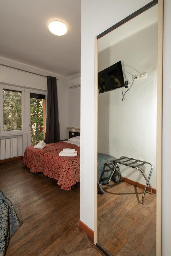 Quarto Duplo